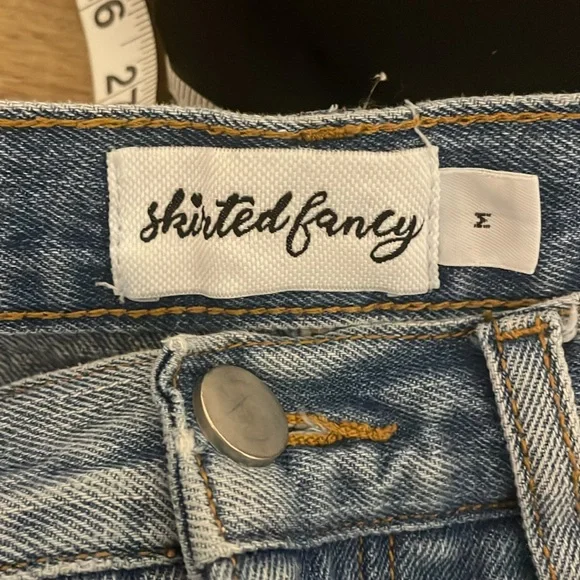 Trendy Distressed Denim Pencil Skirt - Light Blue - Picture 3 of 4